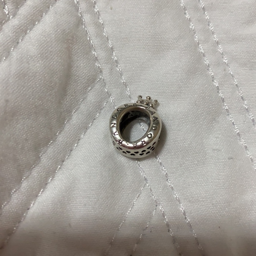 Pandora Logo & Crown O Charm - Picture 8 of 11